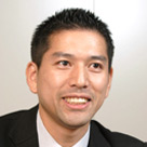 代表　小宮健実（こみやたけみ） 